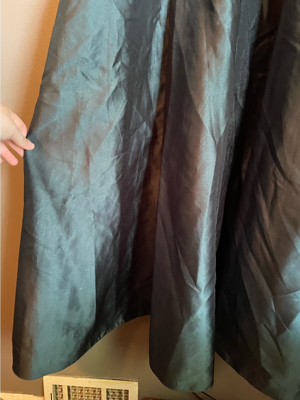 NWT Alfred Sung Sz 8 Regular Emerald Green Cutout Satin Gown Dress Ret $277! - Picture 14 of 15